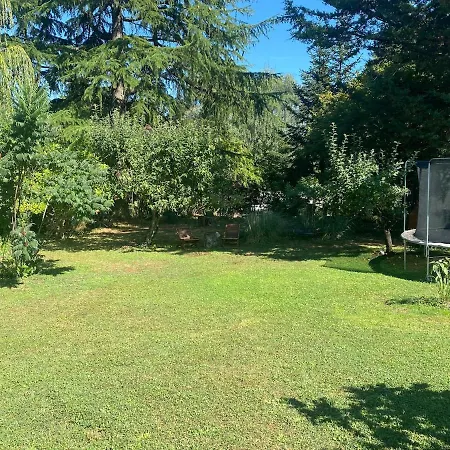 Villa Maison Lumineuse Et Paisible En Face Du Lac, Pres De Geneve